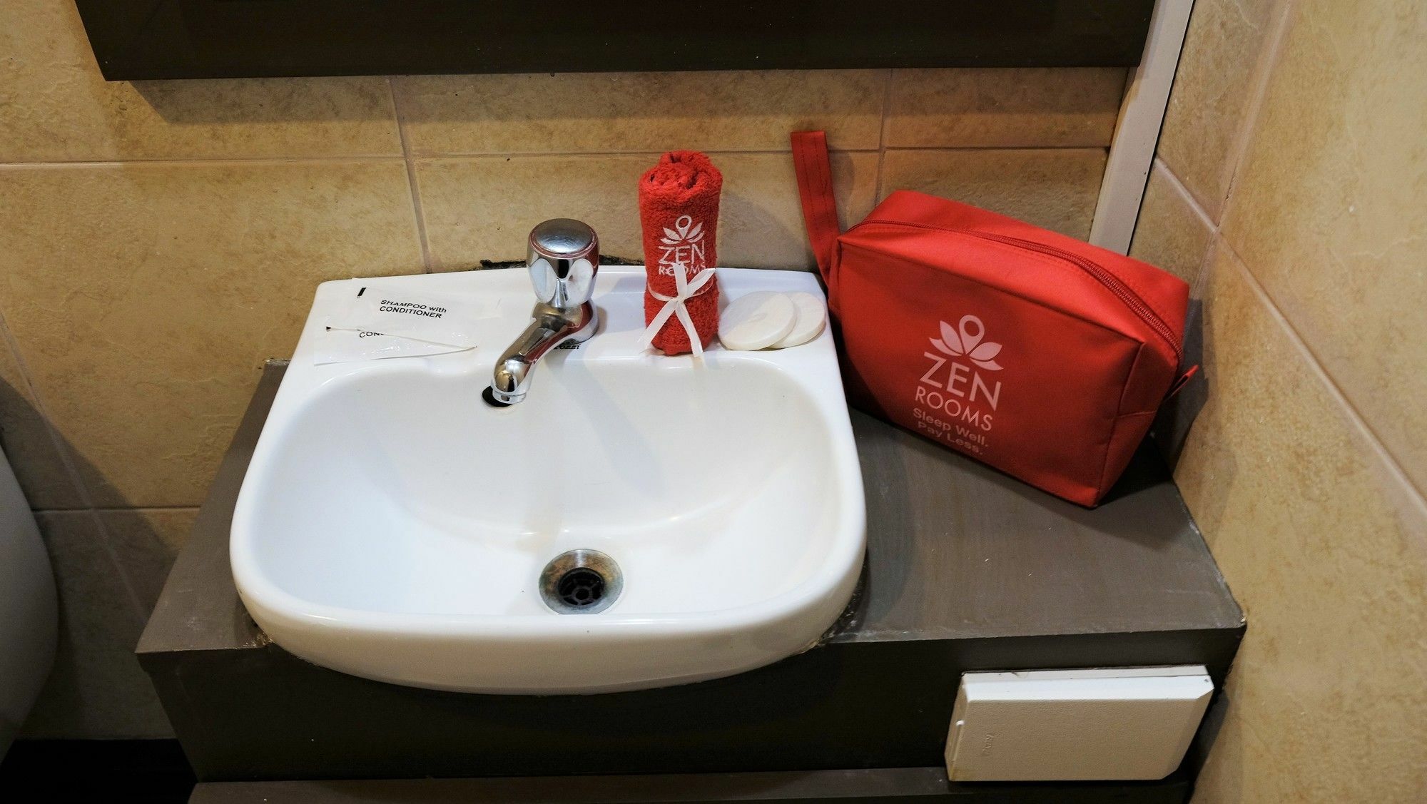 Zen Rooms Basic La Paz Makati City Exteriör bild